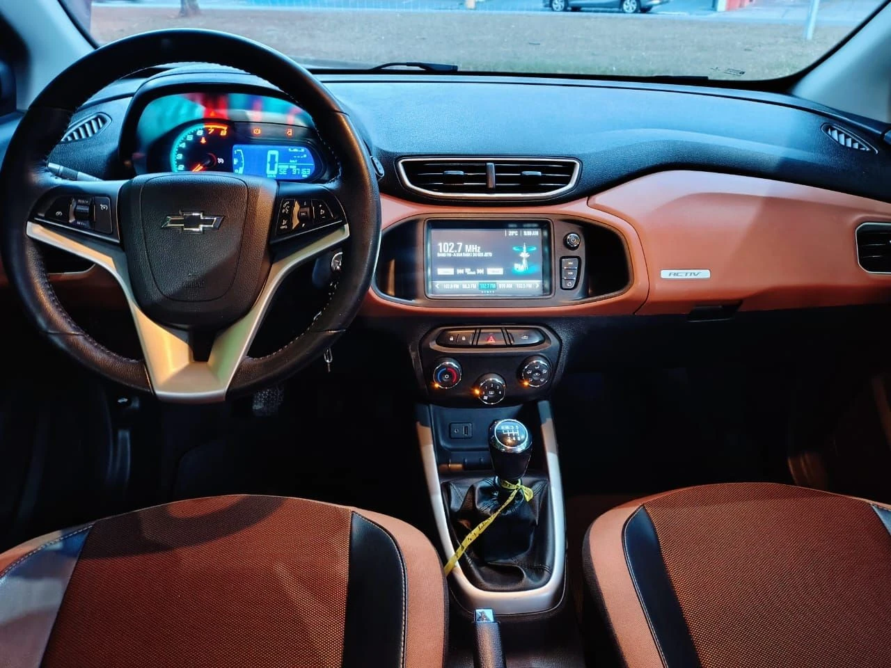 CHEVROLET ONIX