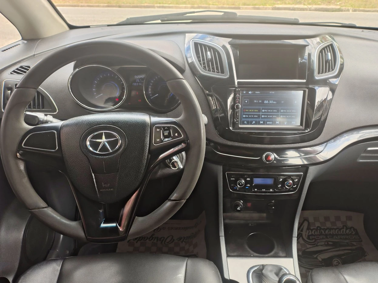 JAC J6