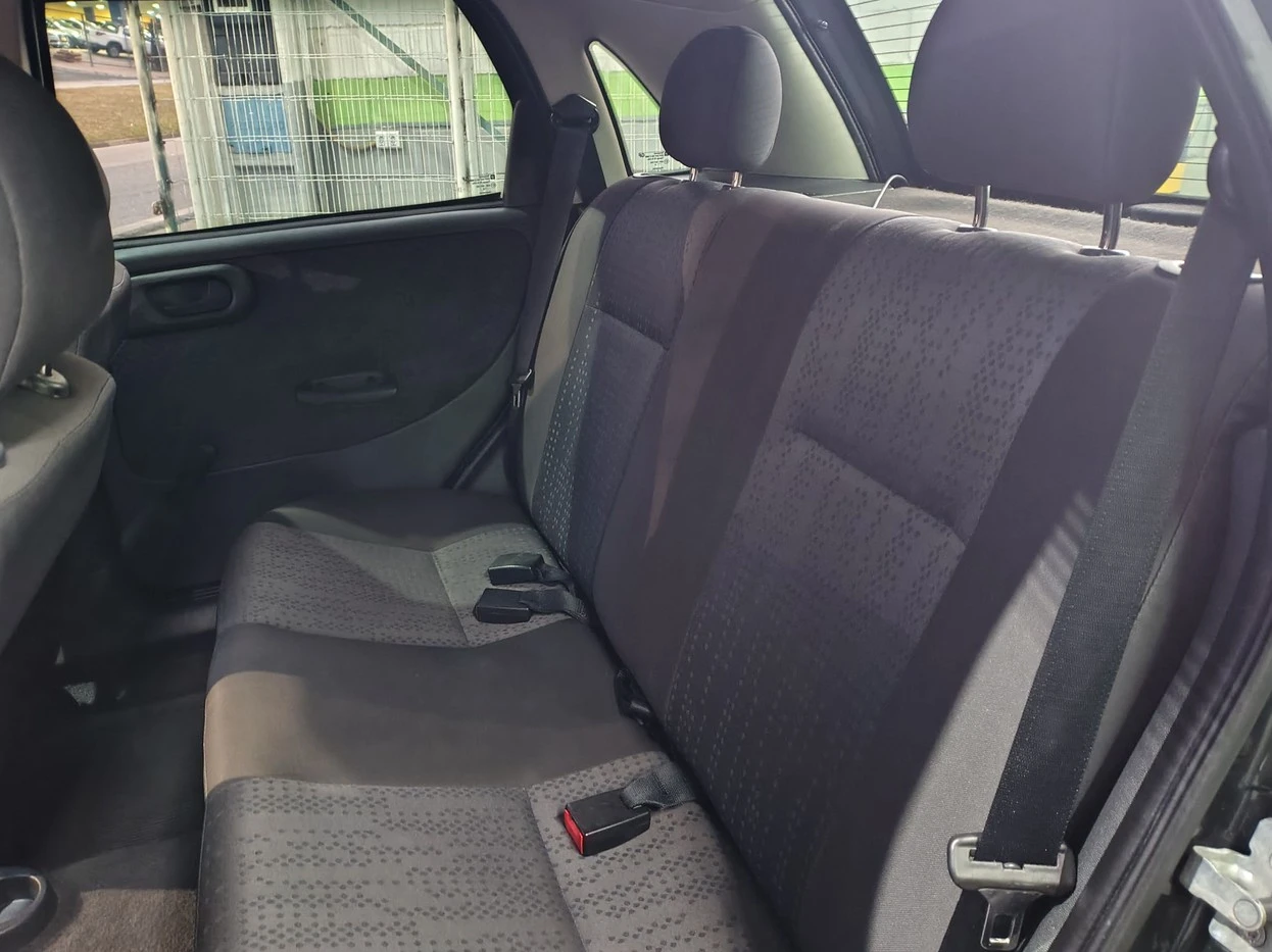 CHEVROLET CORSA