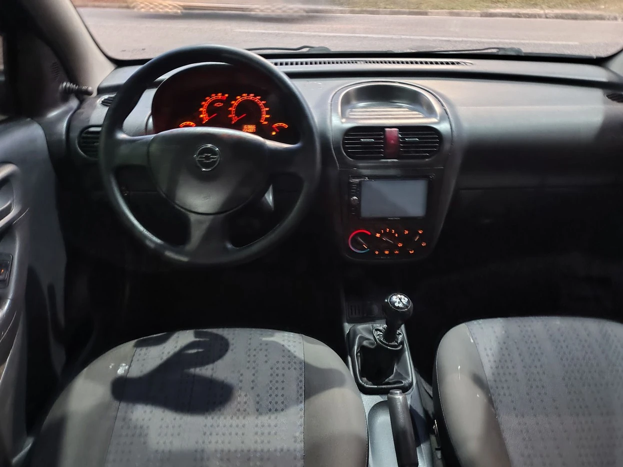 CHEVROLET CORSA