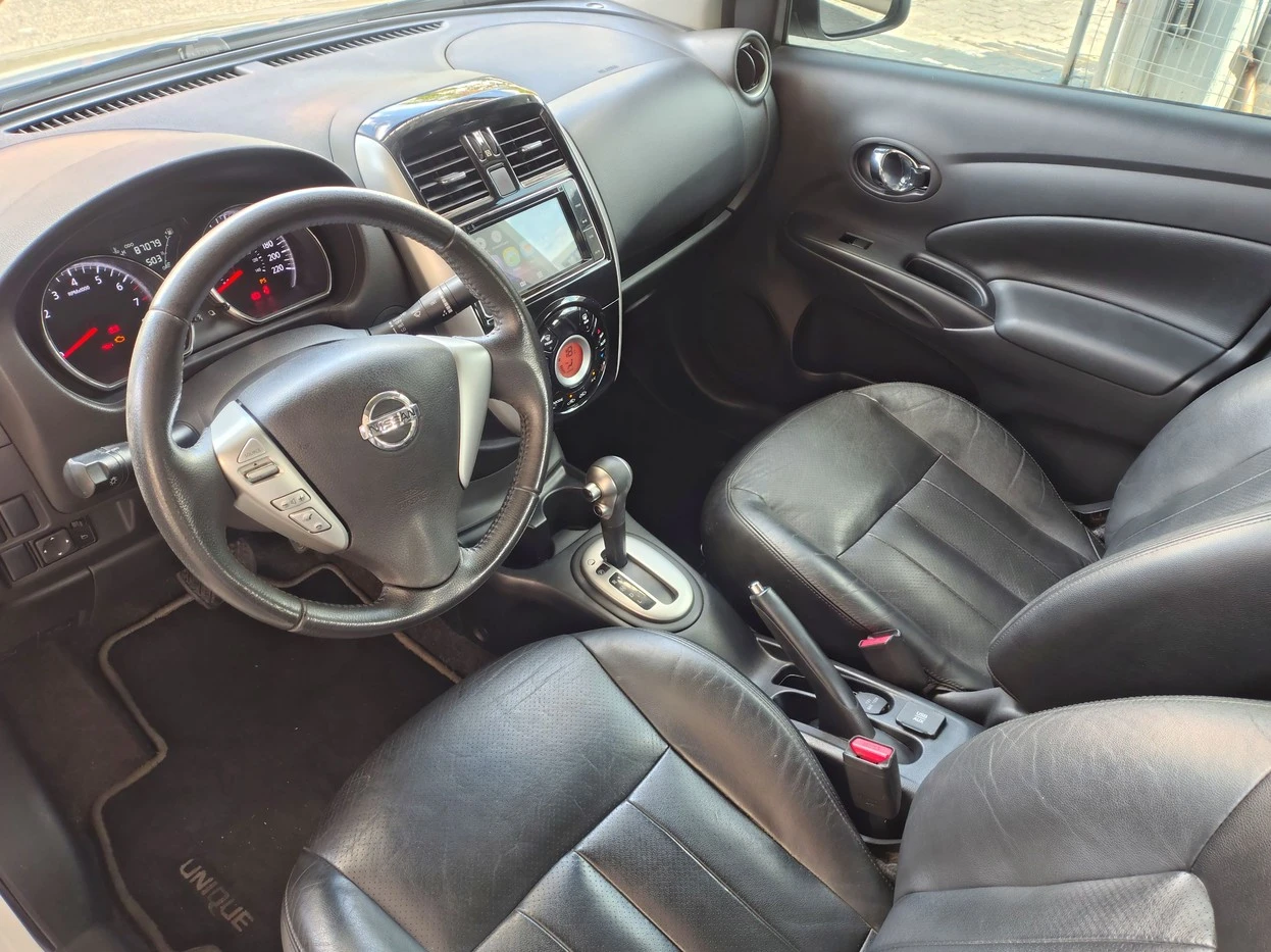 NISSAN VERSA