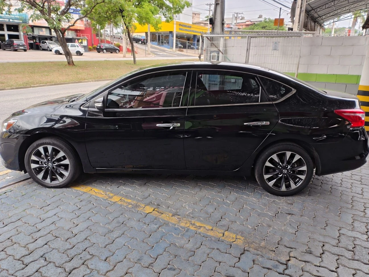 NISSAN SENTRA