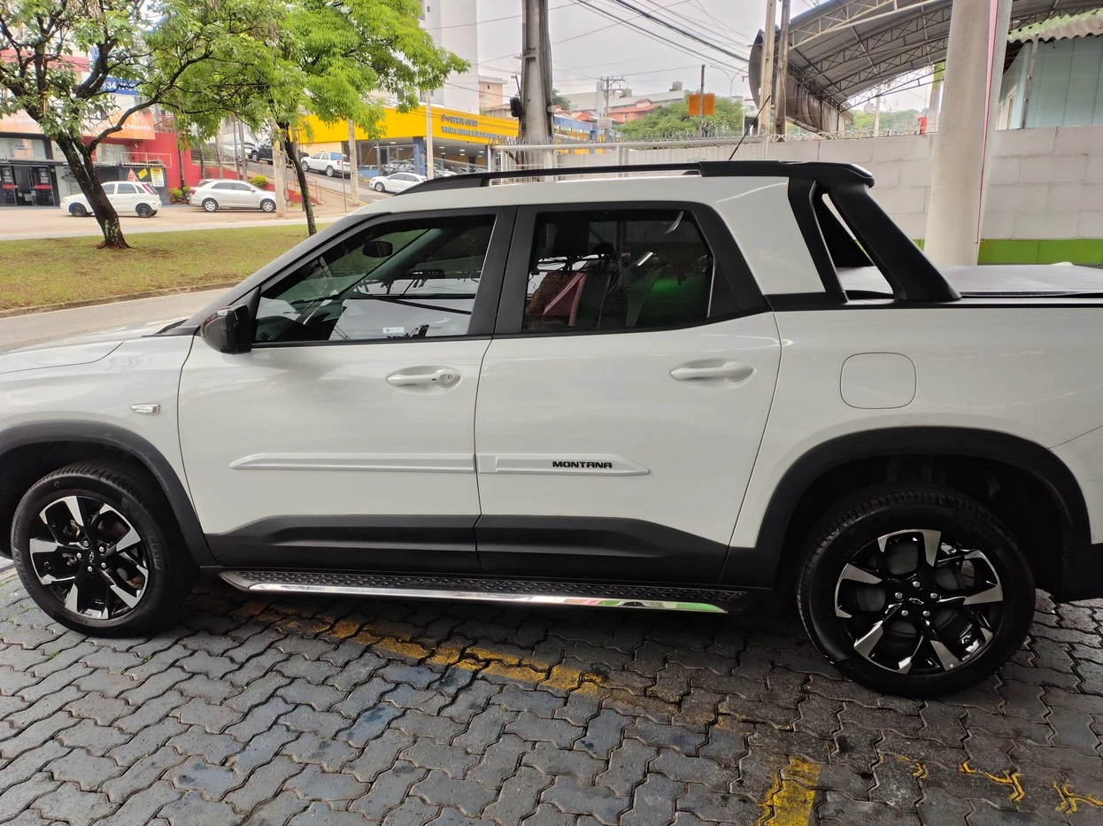 CHEVROLET MONTANA