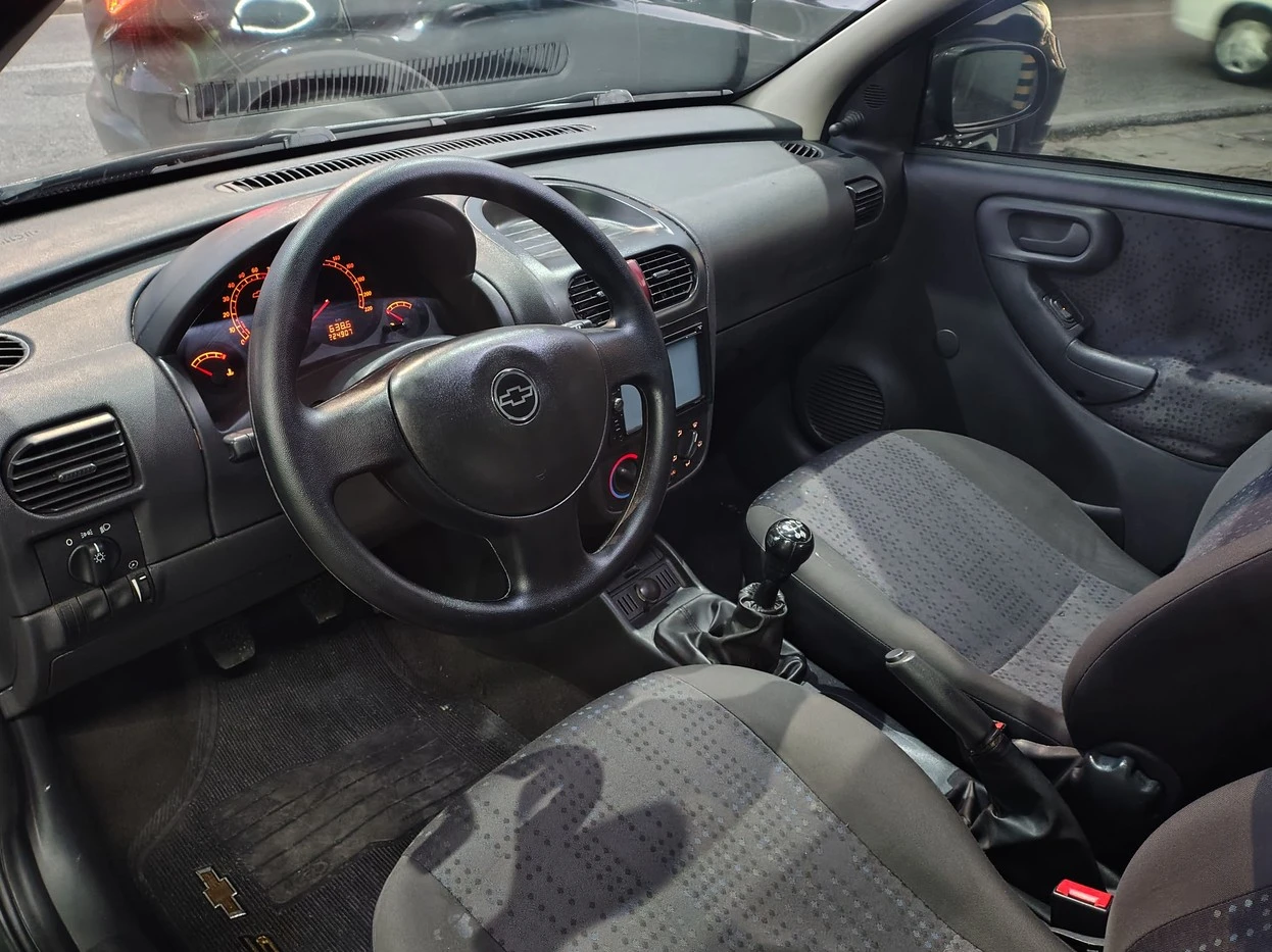 CHEVROLET CORSA