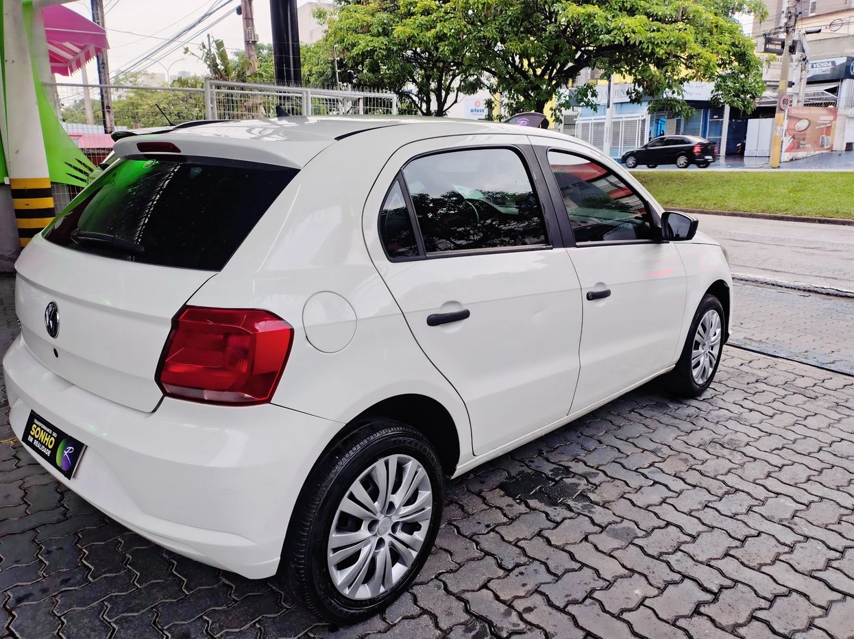 VOLKSWAGEN GOL