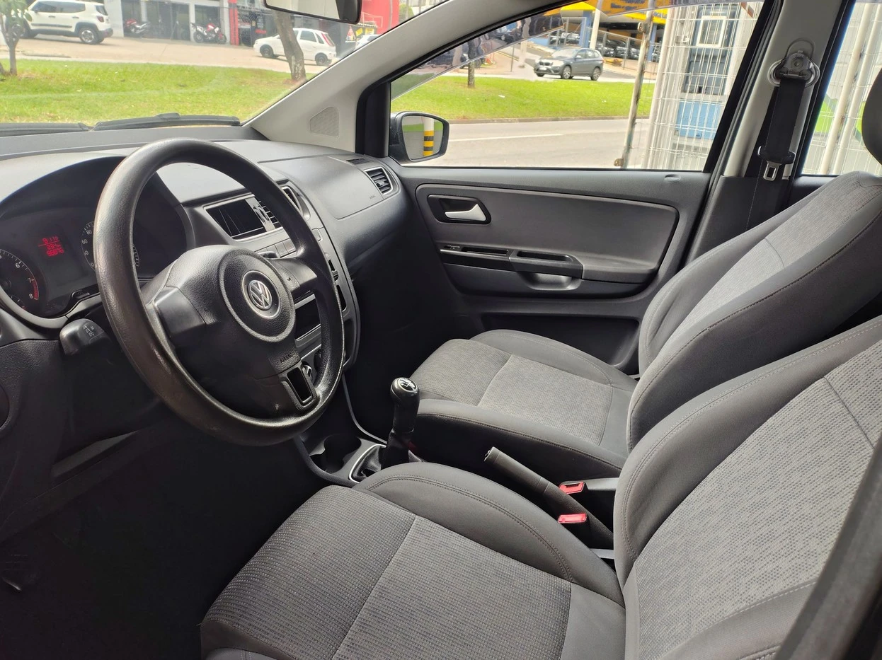 VOLKSWAGEN FOX