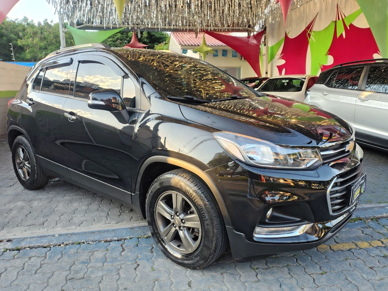CHEVROLET TRACKER