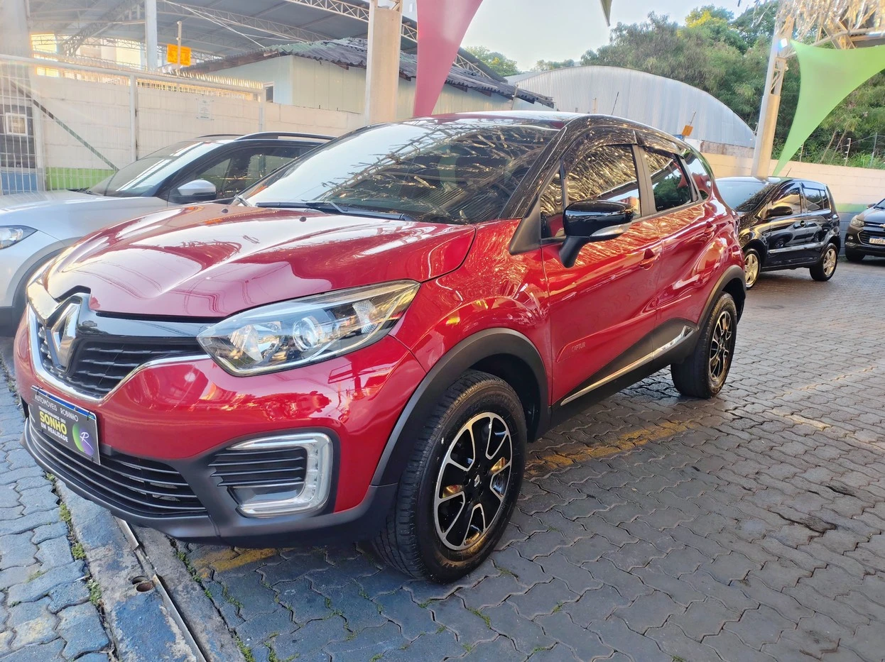 RENAULT CAPTUR