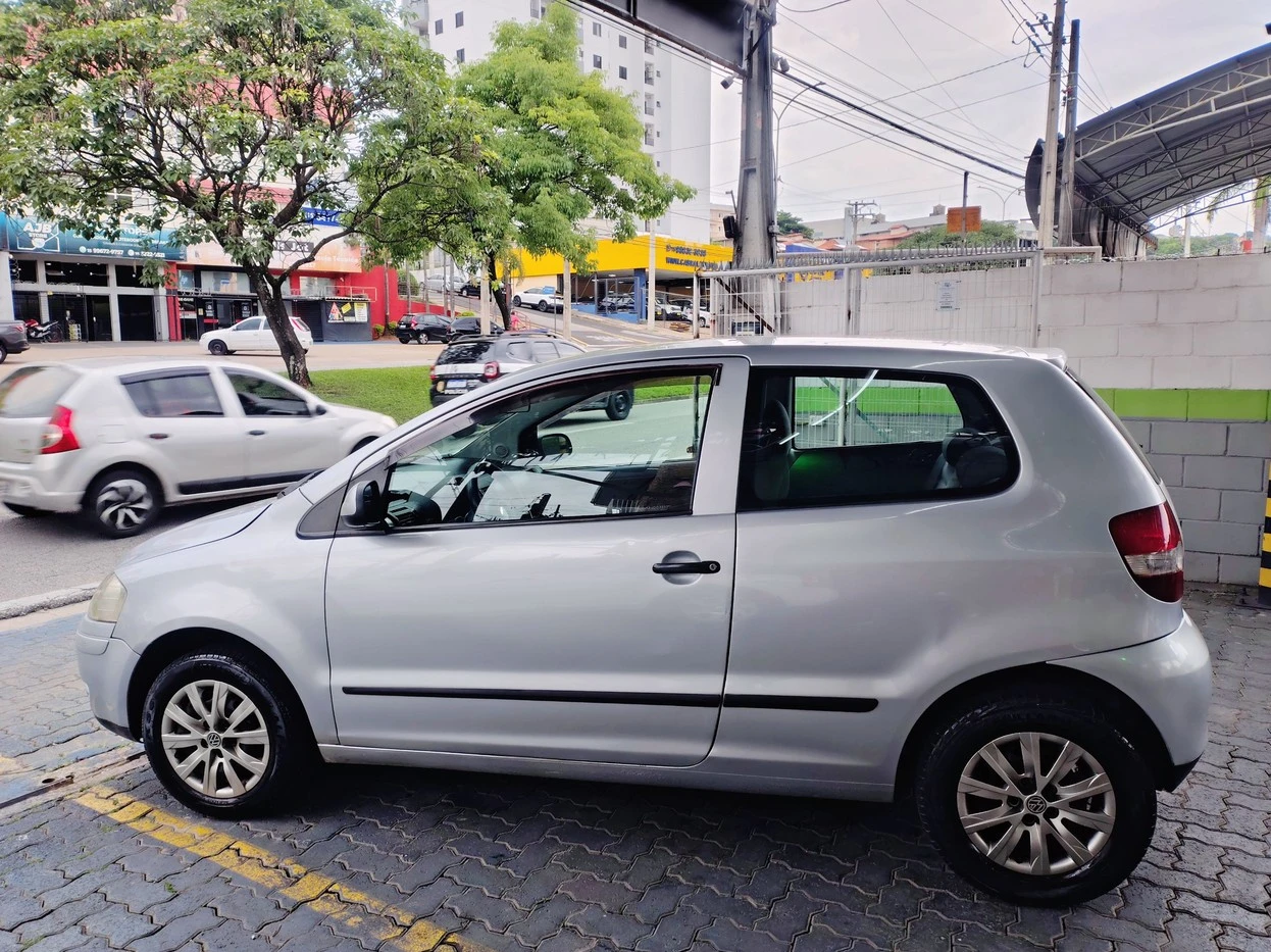 VOLKSWAGEN FOX
