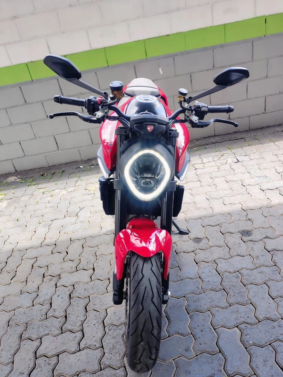 DUCATI MONSTER 937