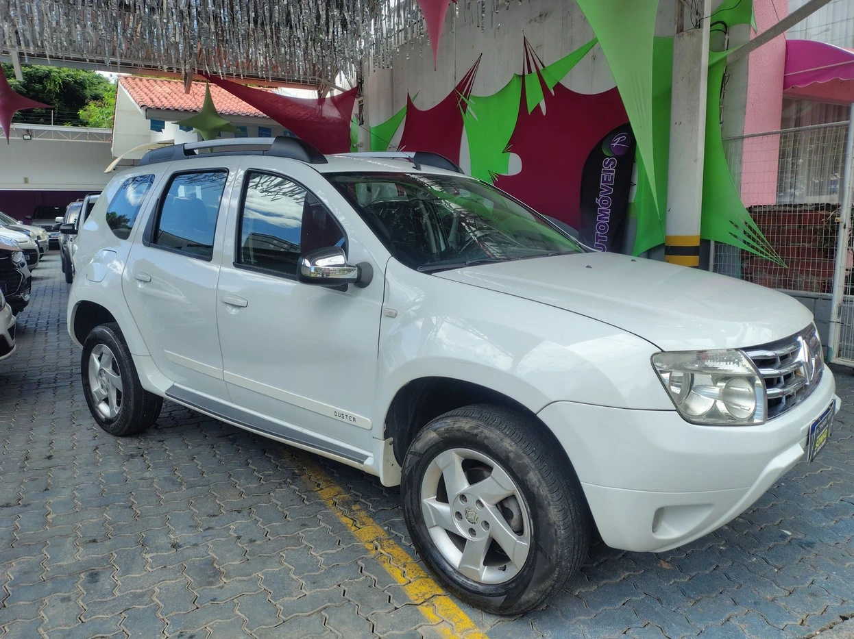 RENAULT DUSTER