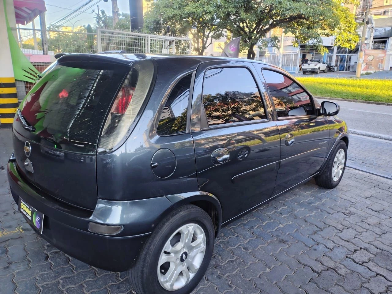 CHEVROLET CORSA