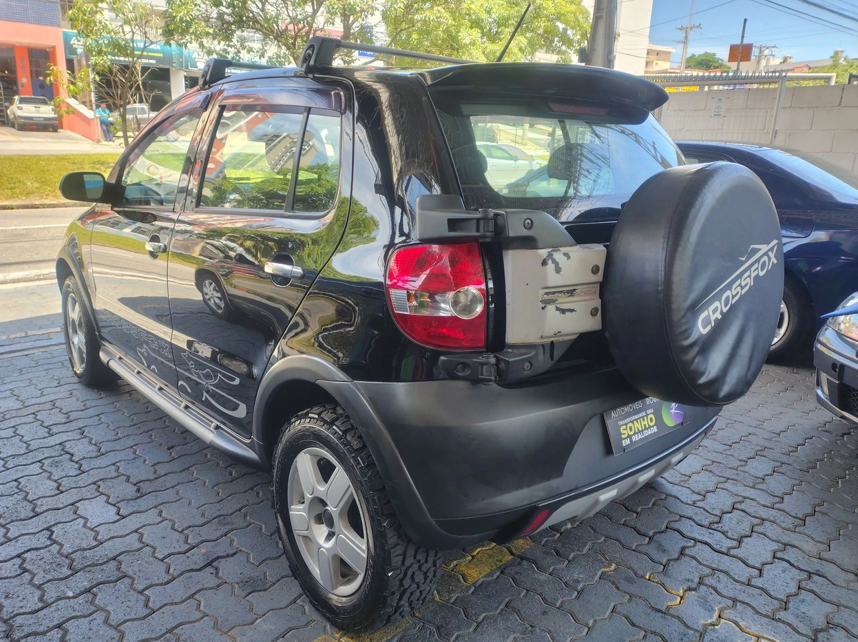 VOLKSWAGEN CROSSFOX