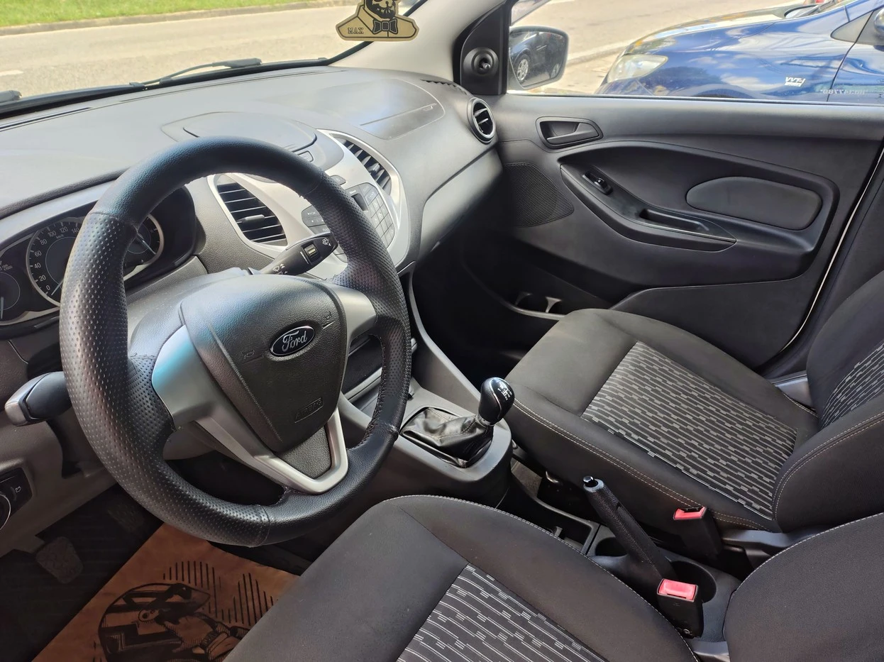 FORD KA
