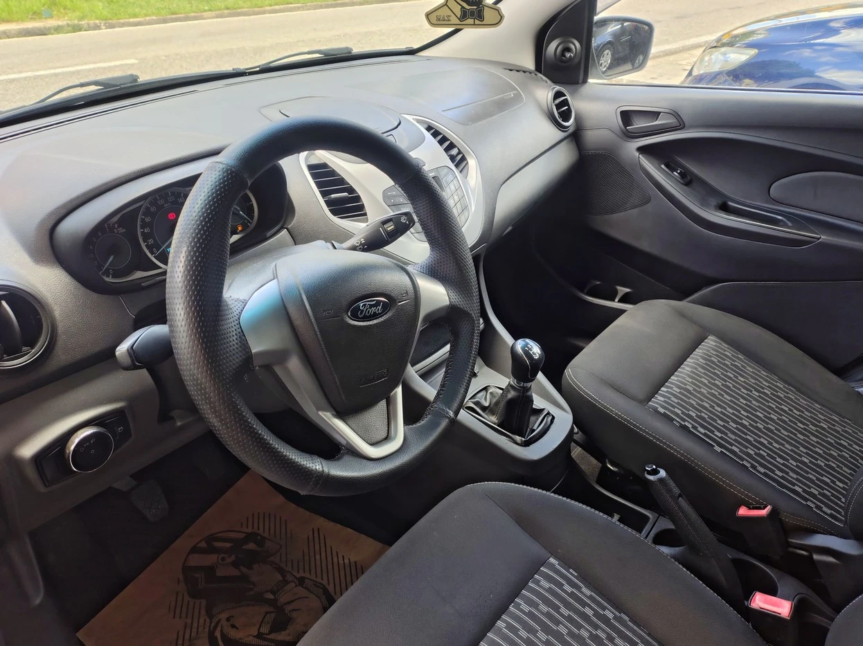 FORD KA