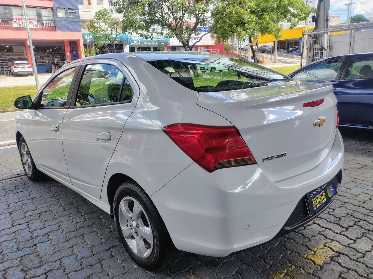 CHEVROLET PRISMA