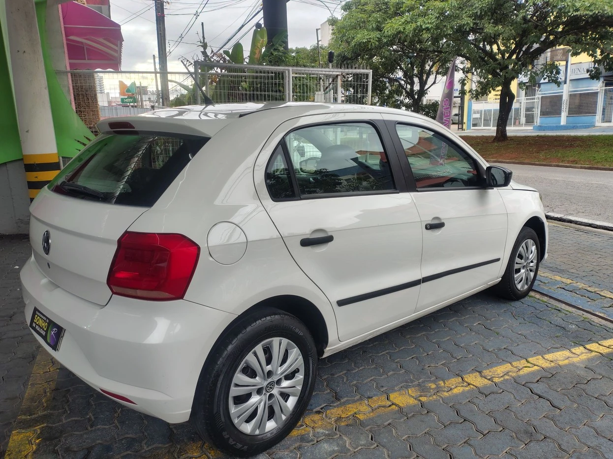 VOLKSWAGEN GOL
