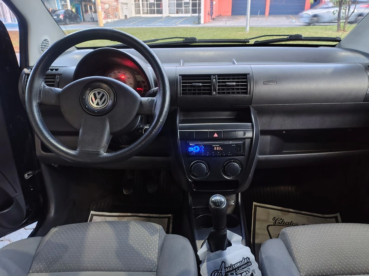 VOLKSWAGEN FOX