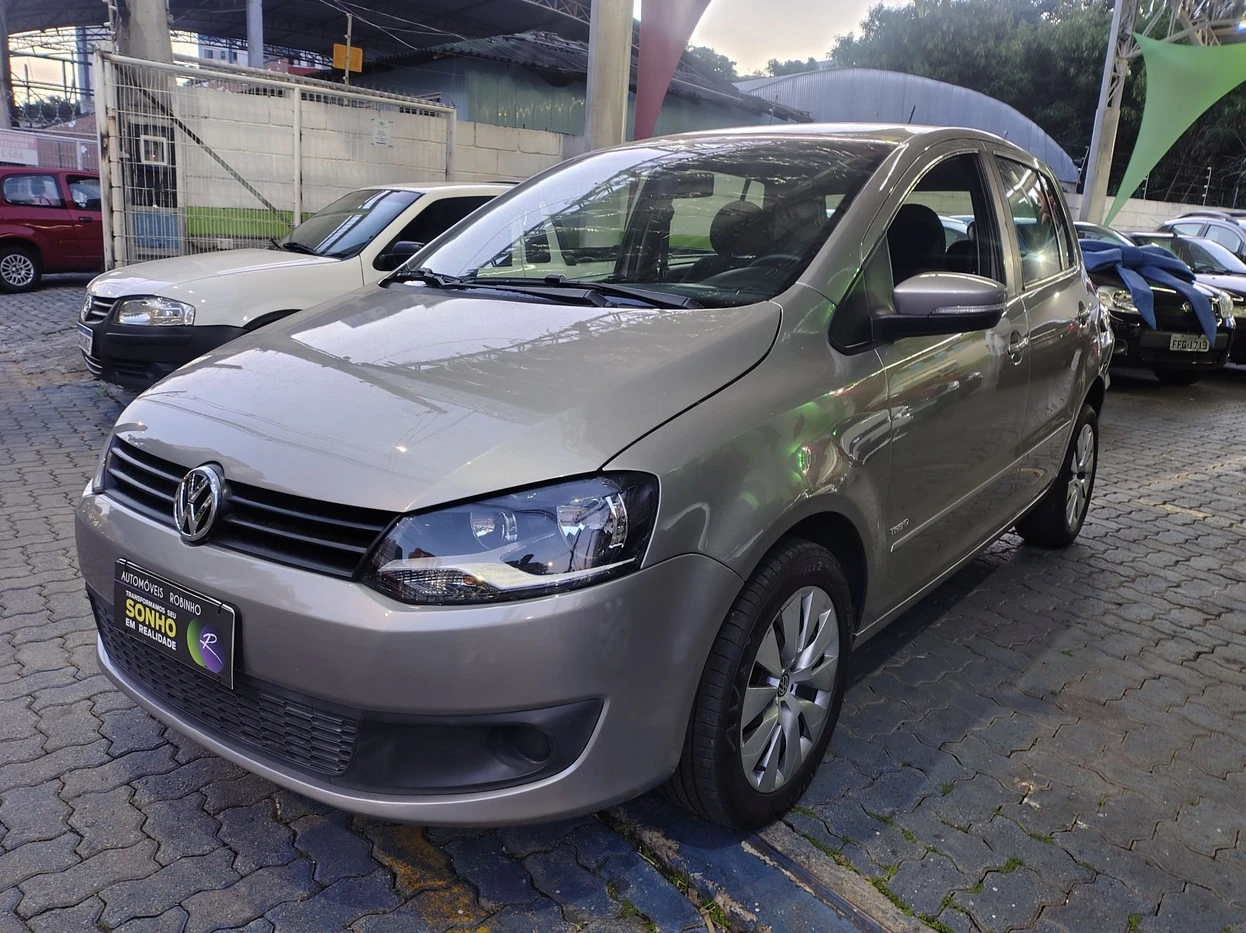 VOLKSWAGEN FOX