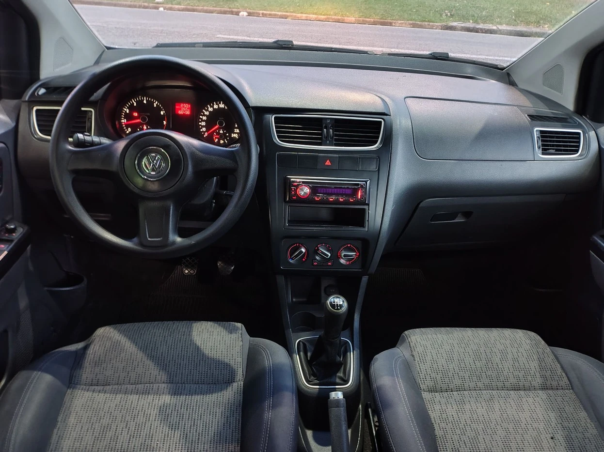 VOLKSWAGEN FOX
