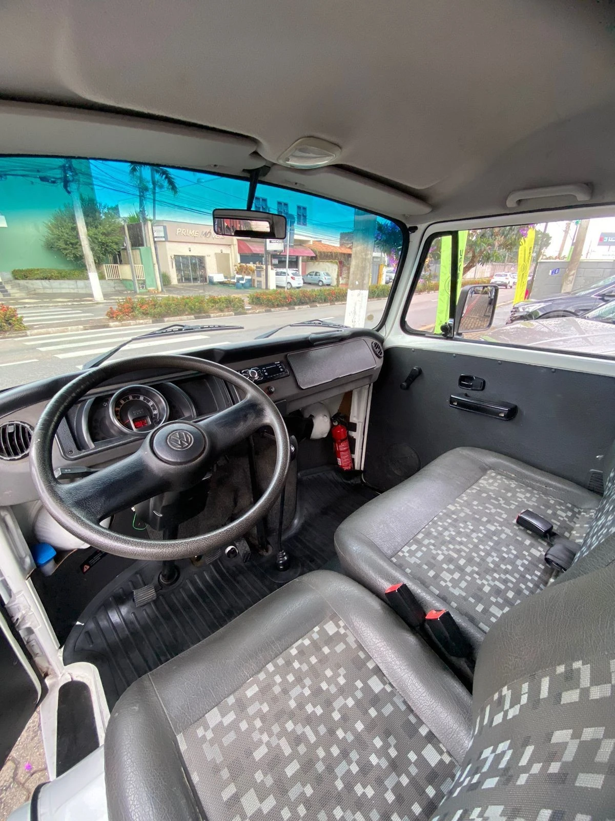VOLKSWAGEN KOMBI