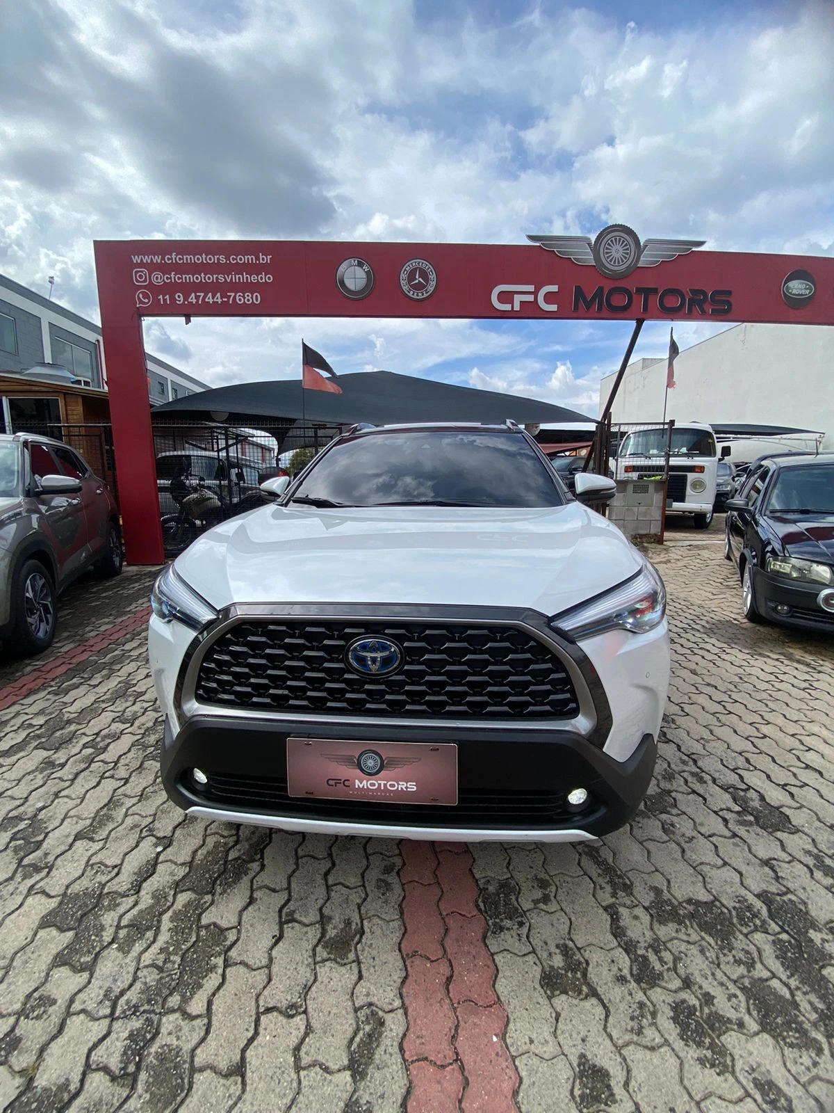 TOYOTA COROLLA CROSS