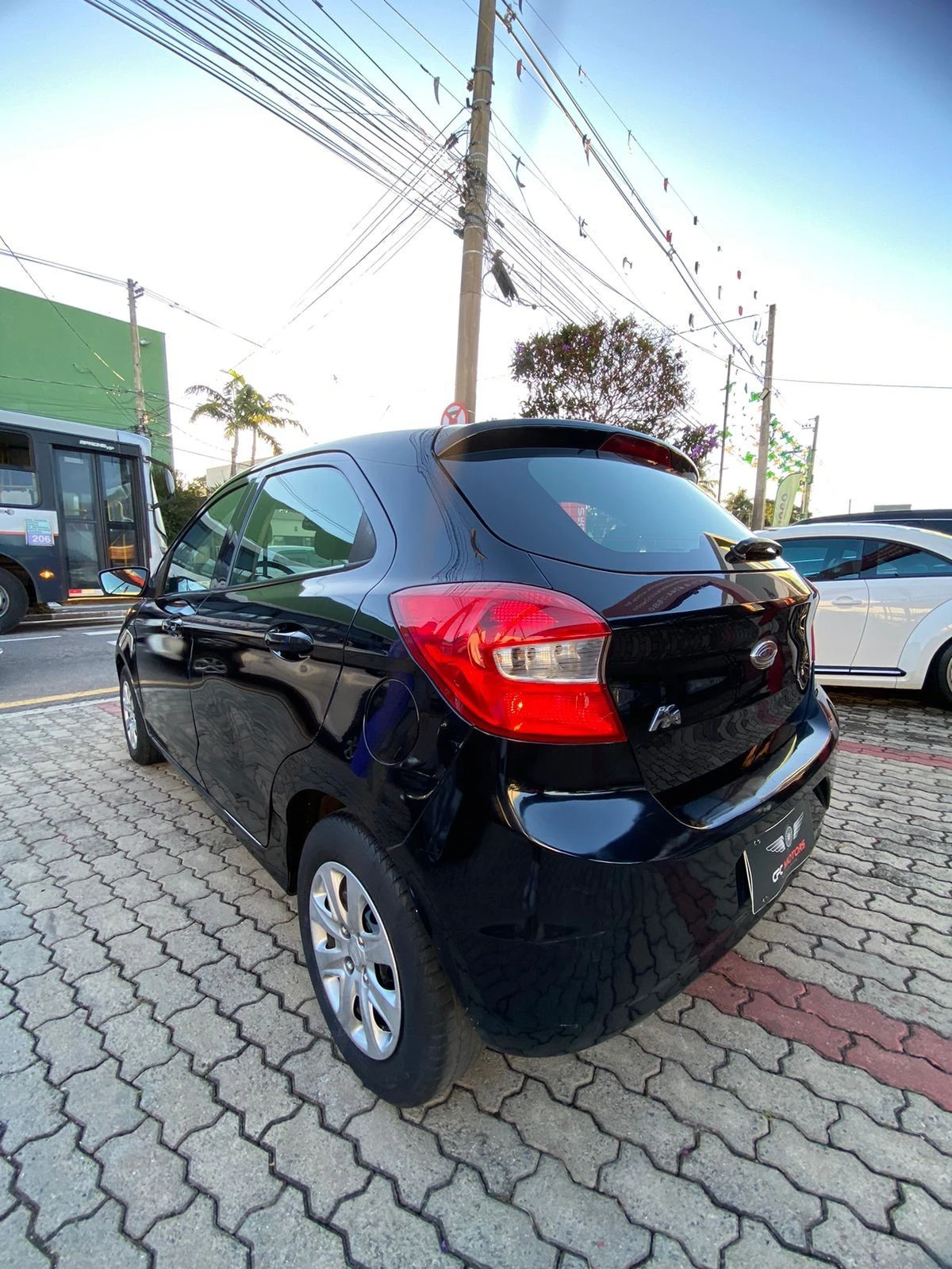 FORD KA