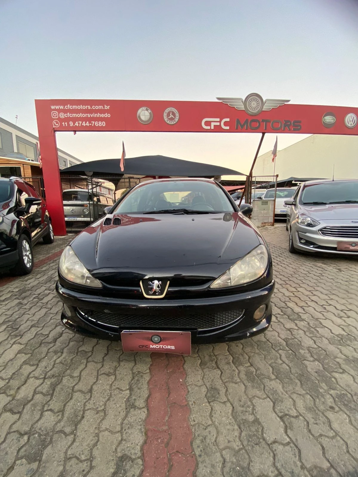 PEUGEOT 206