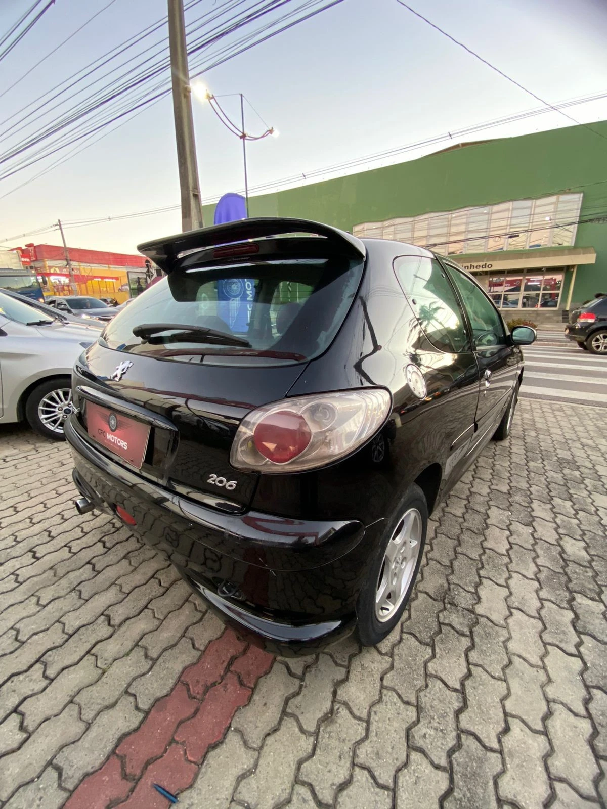 PEUGEOT 206