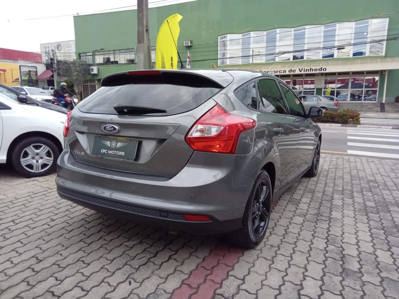 FORD FOCUS