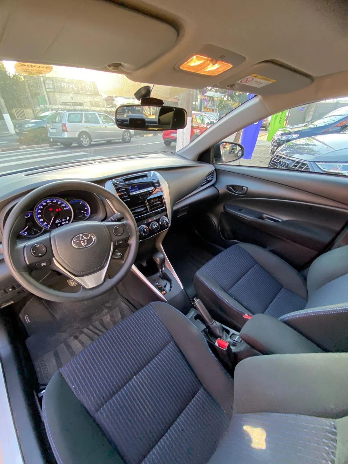 TOYOTA YARIS