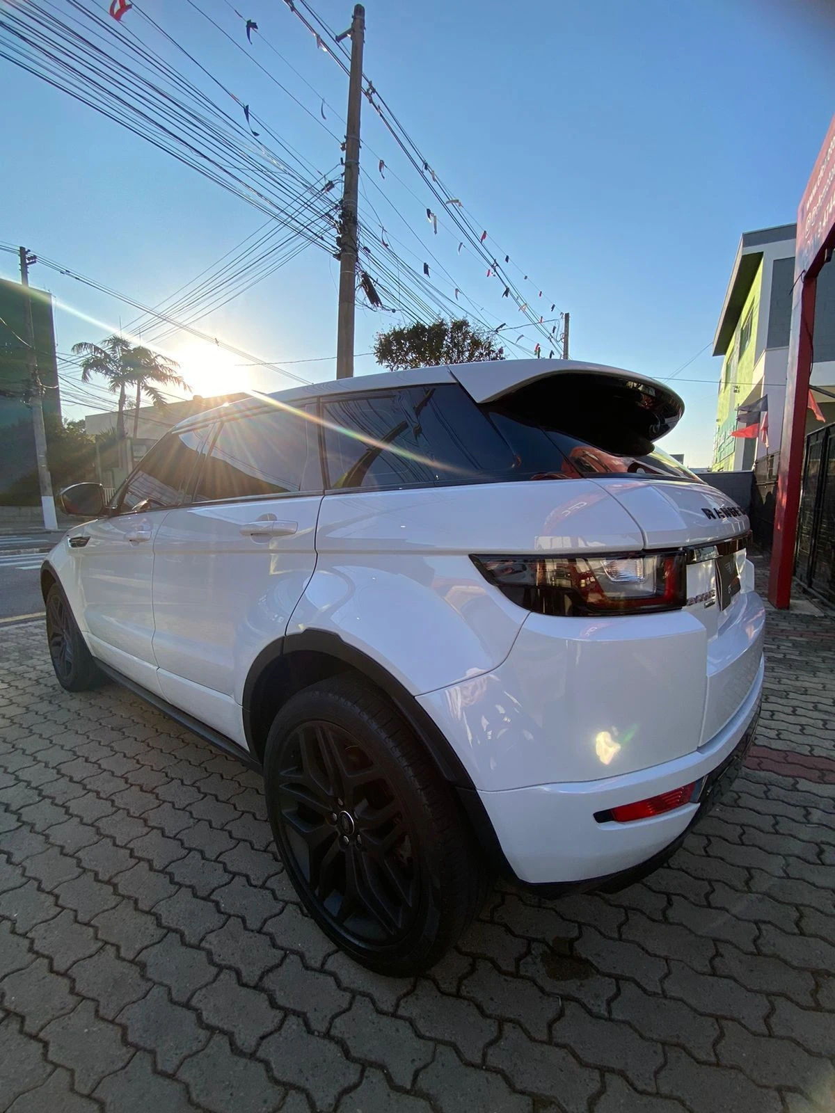 LAND ROVER RANGE ROVER EVOQUE
