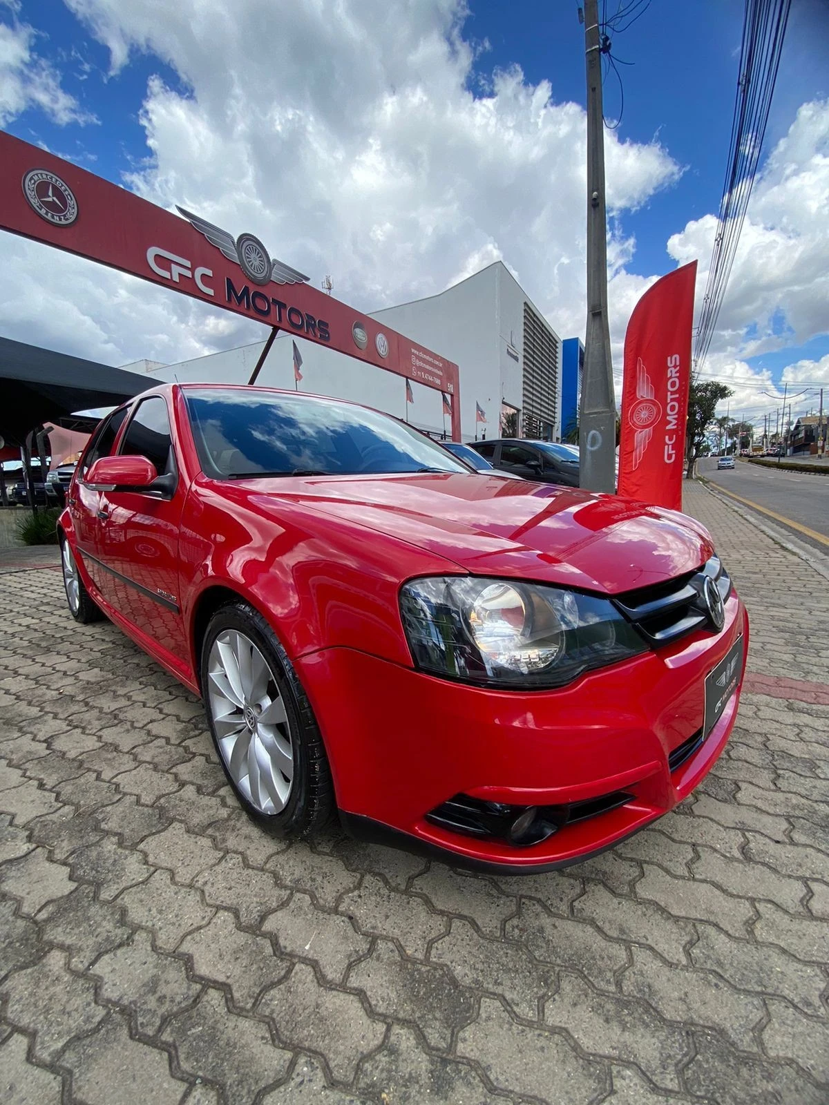 VOLKSWAGEN GOLF