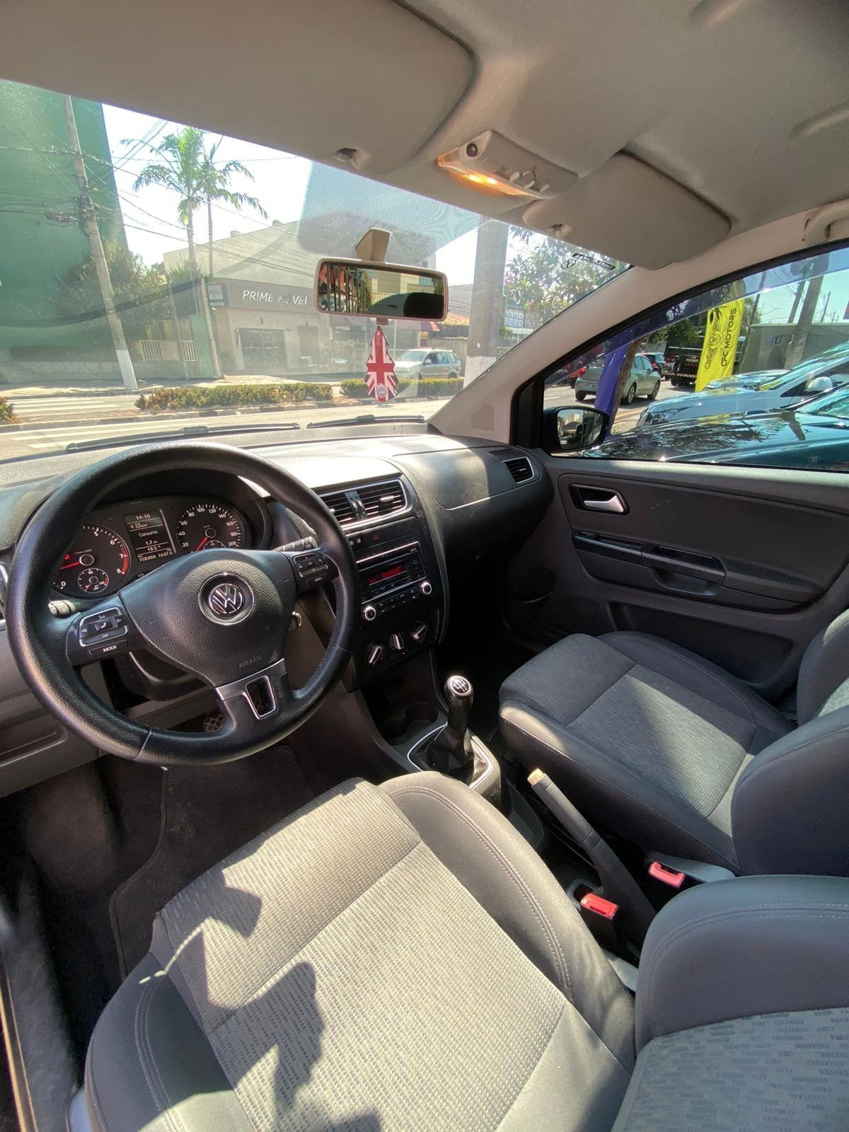 VOLKSWAGEN FOX