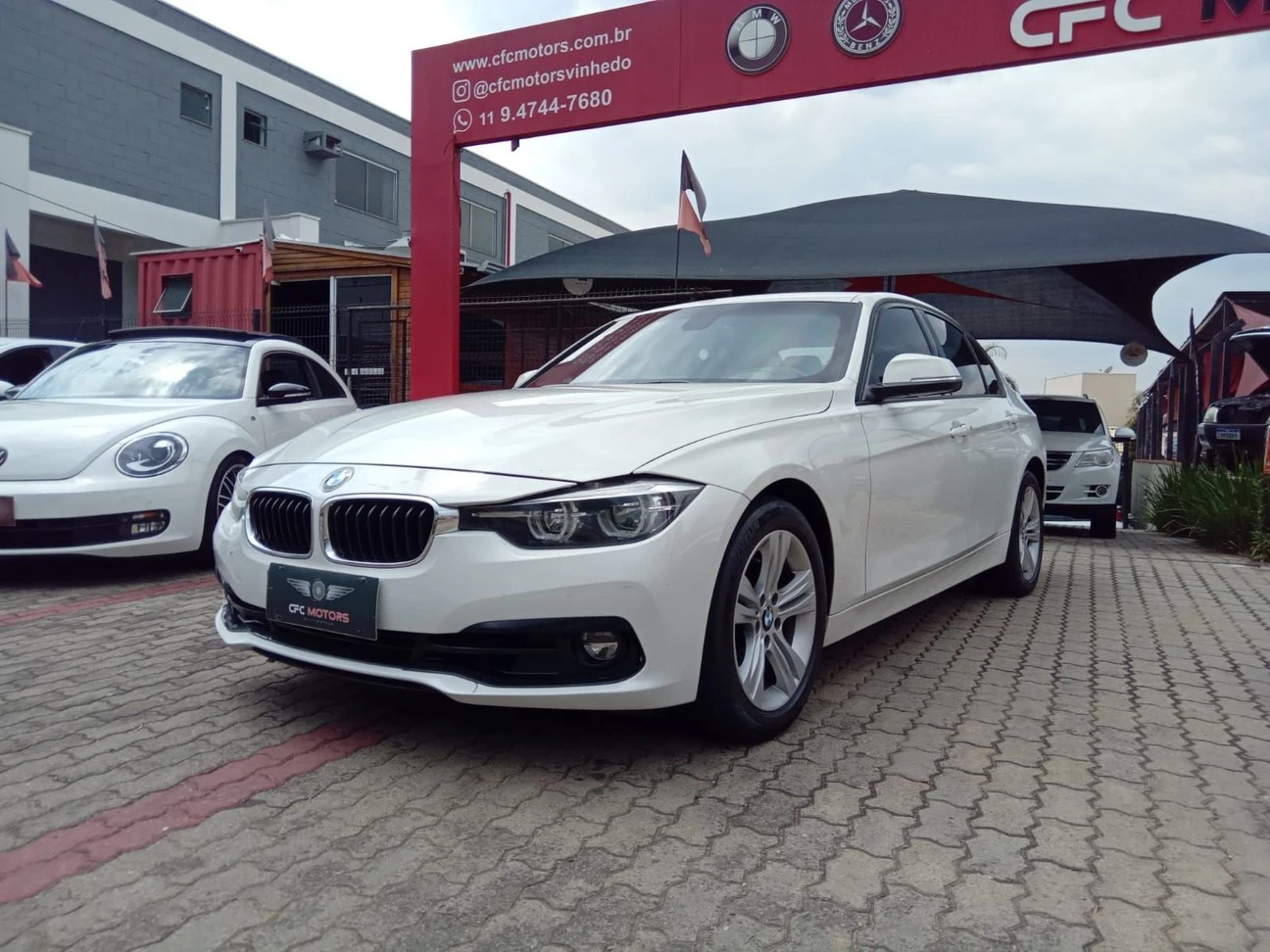 BMW 320I