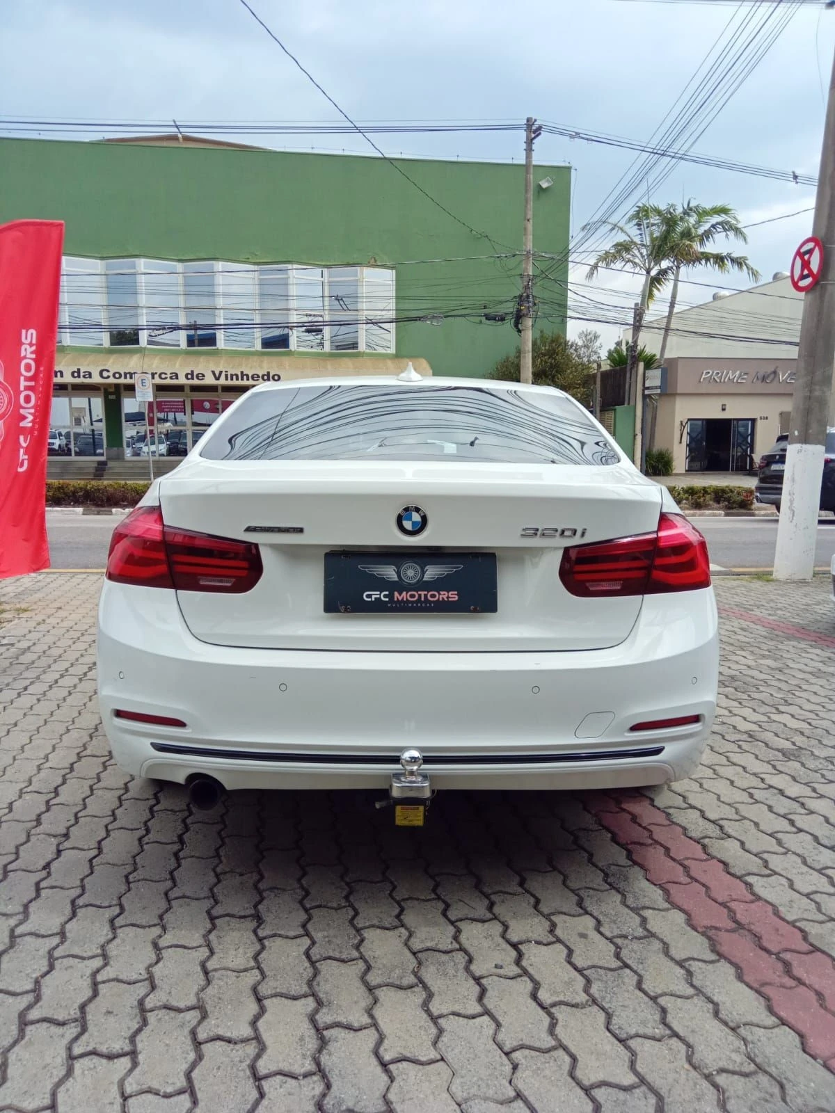 BMW 320I