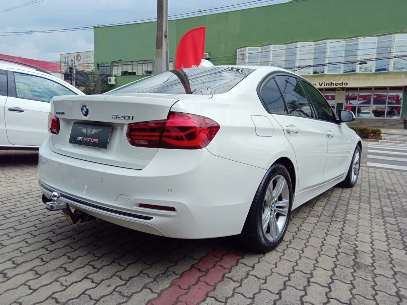 BMW 320I