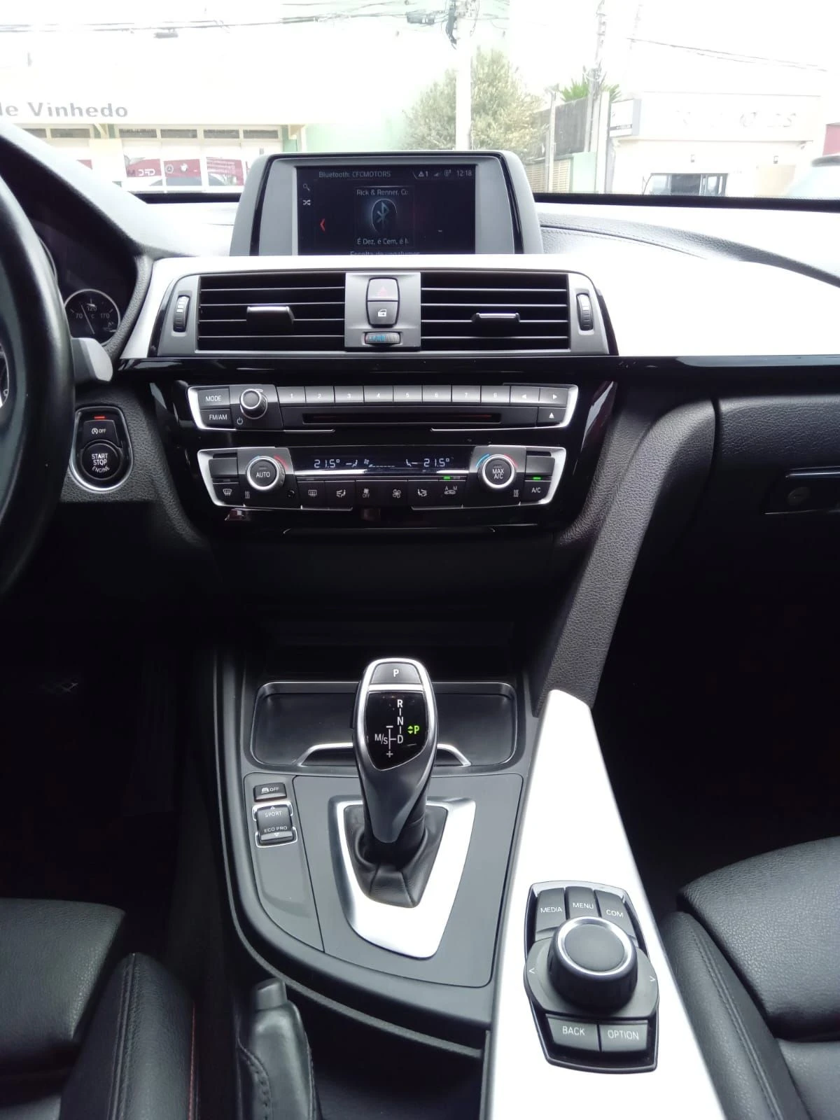 BMW 320I