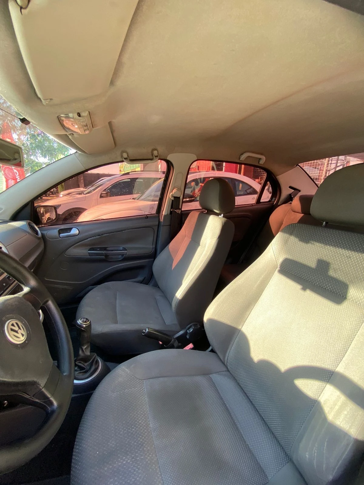VOLKSWAGEN VOYAGE