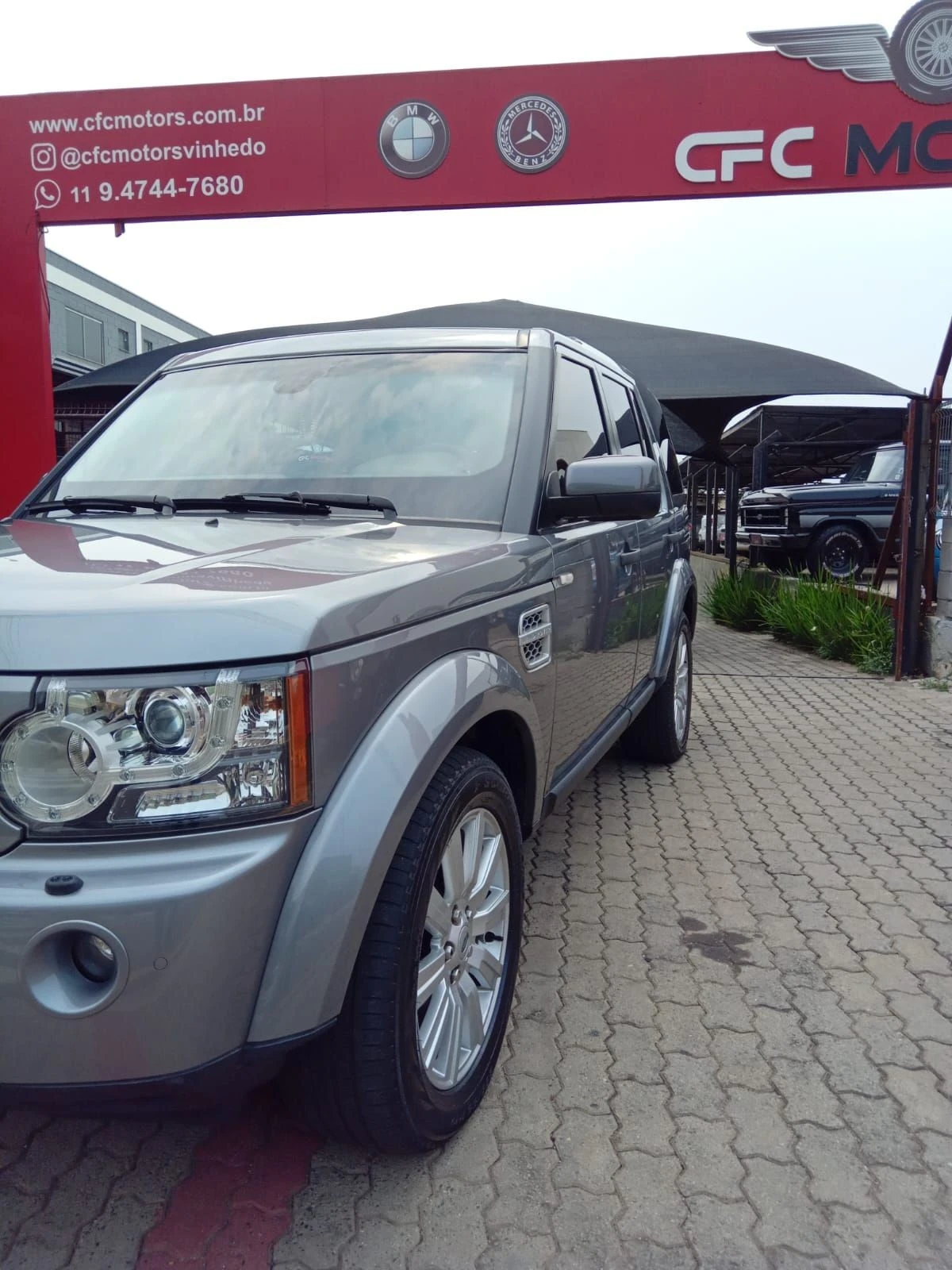 LAND ROVER DISCOVERY 4