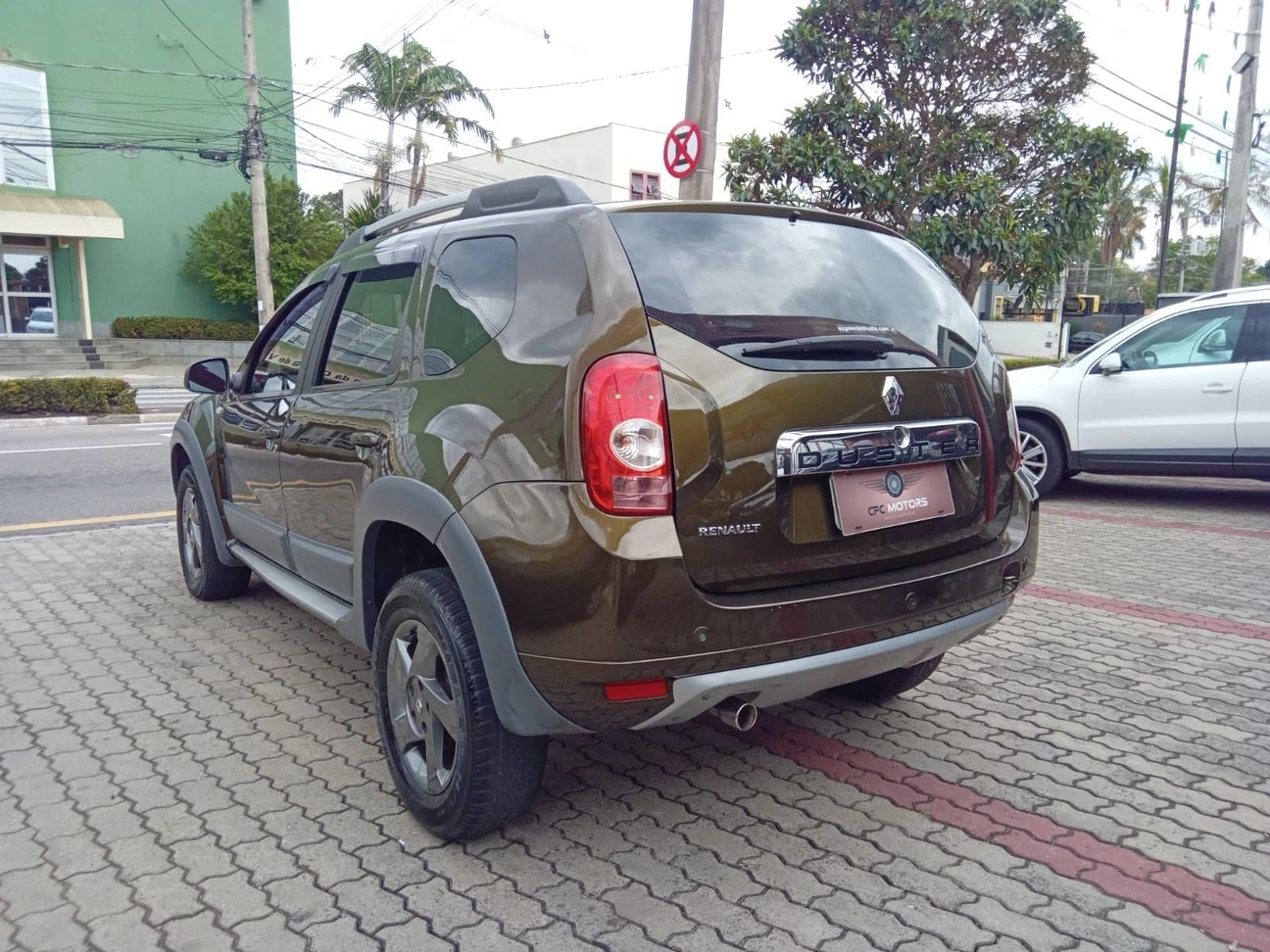 RENAULT DUSTER