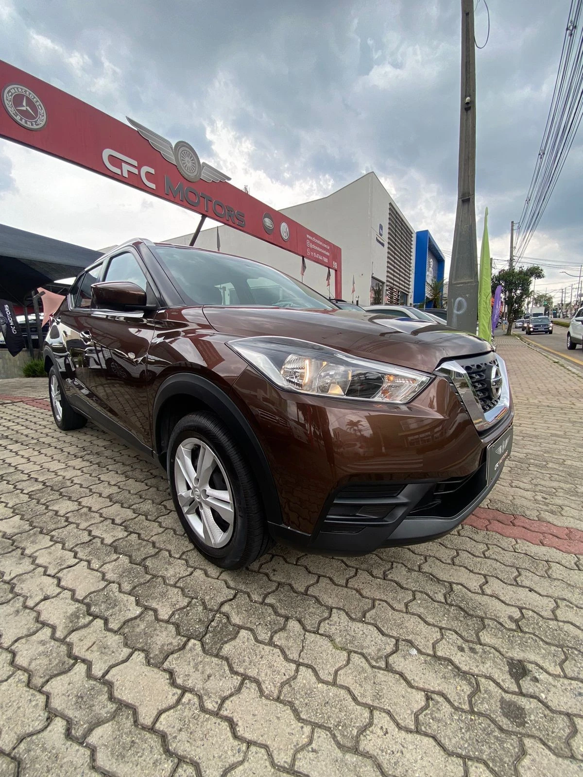 NISSAN KICKS