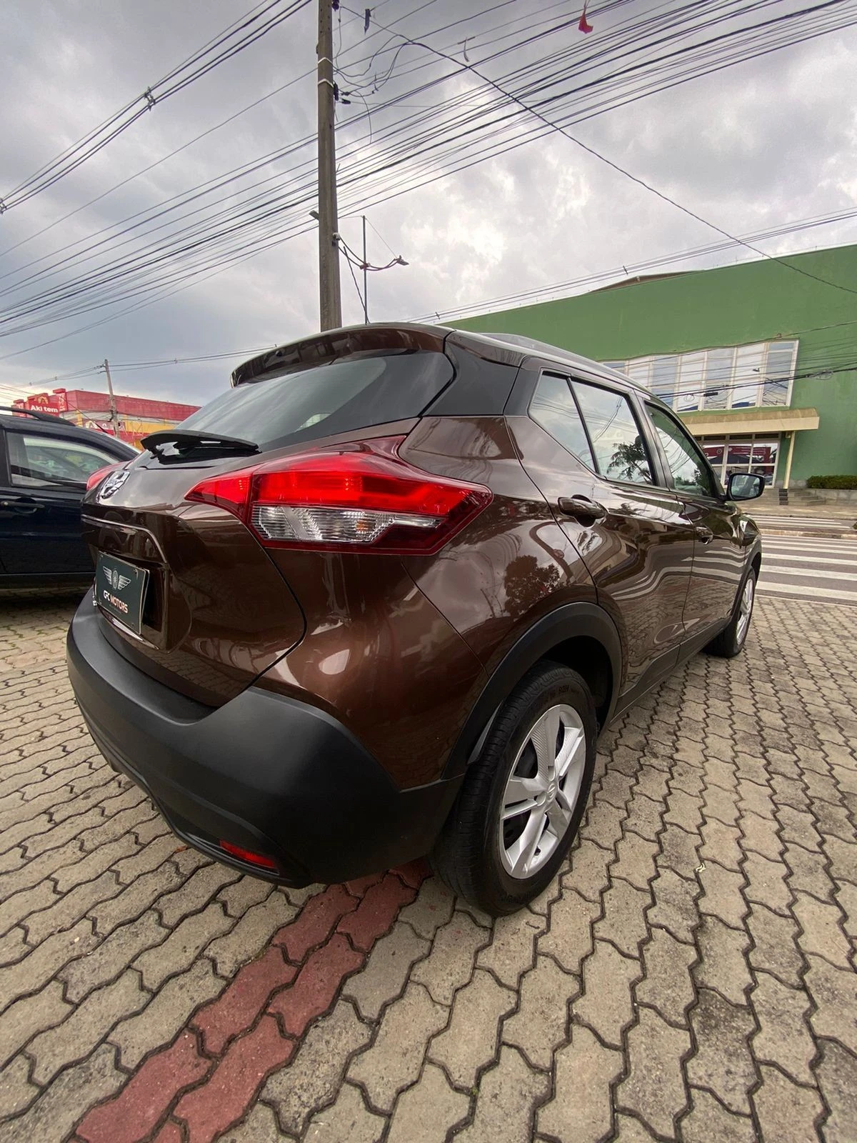 NISSAN KICKS