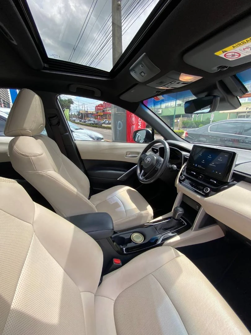 TOYOTA COROLLA CROSS