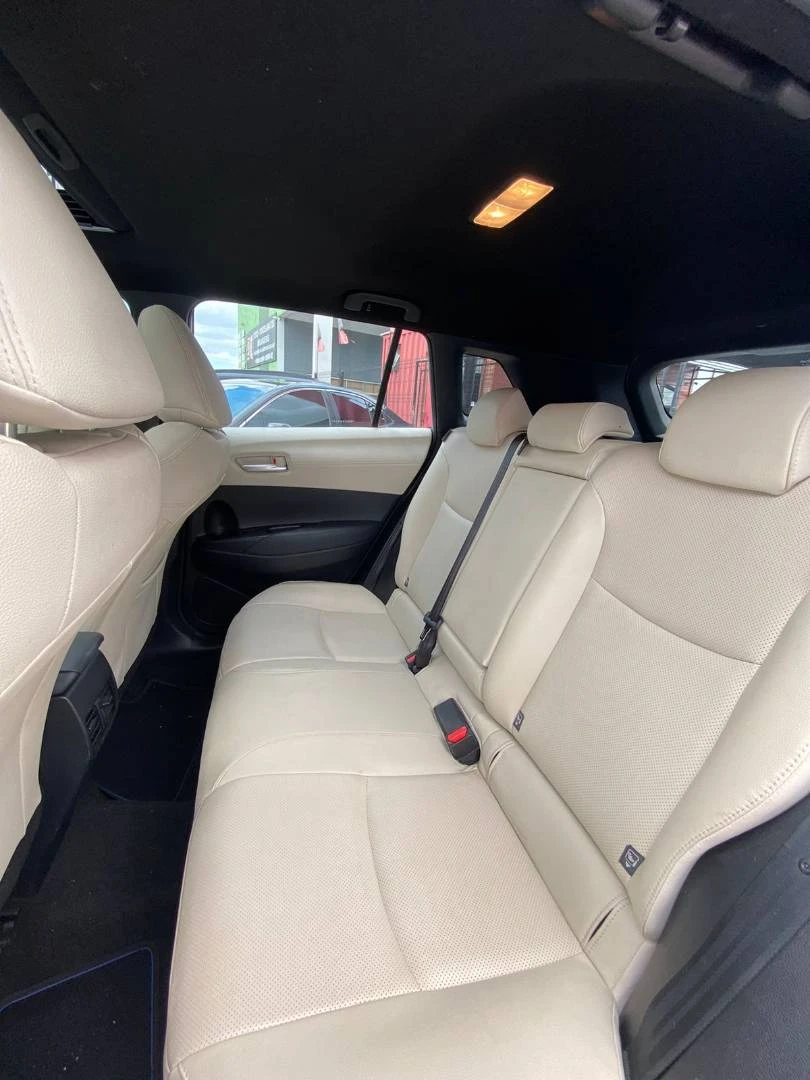 TOYOTA COROLLA CROSS