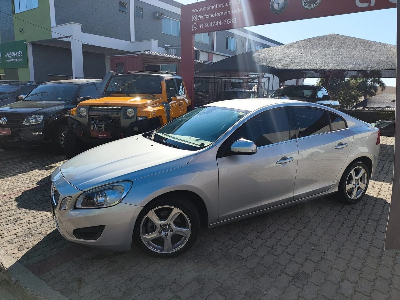 VOLVO S60