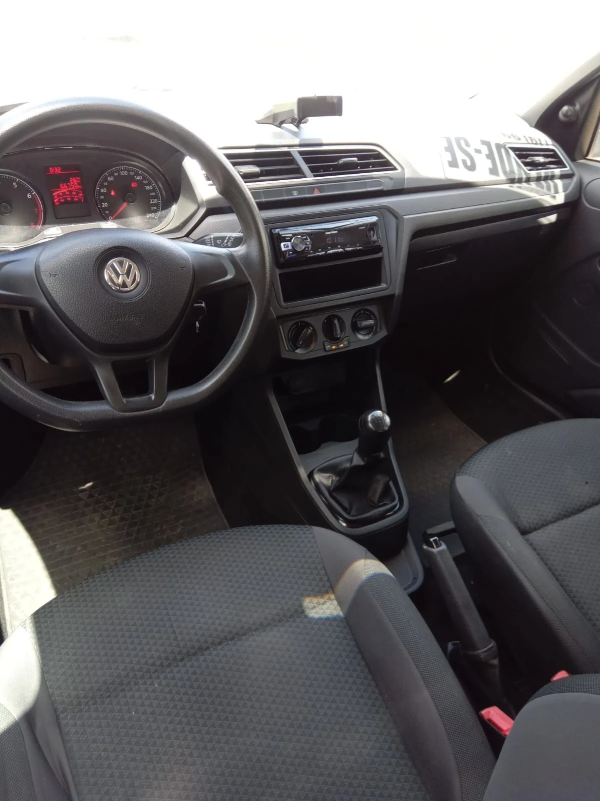 VOLKSWAGEN GOL