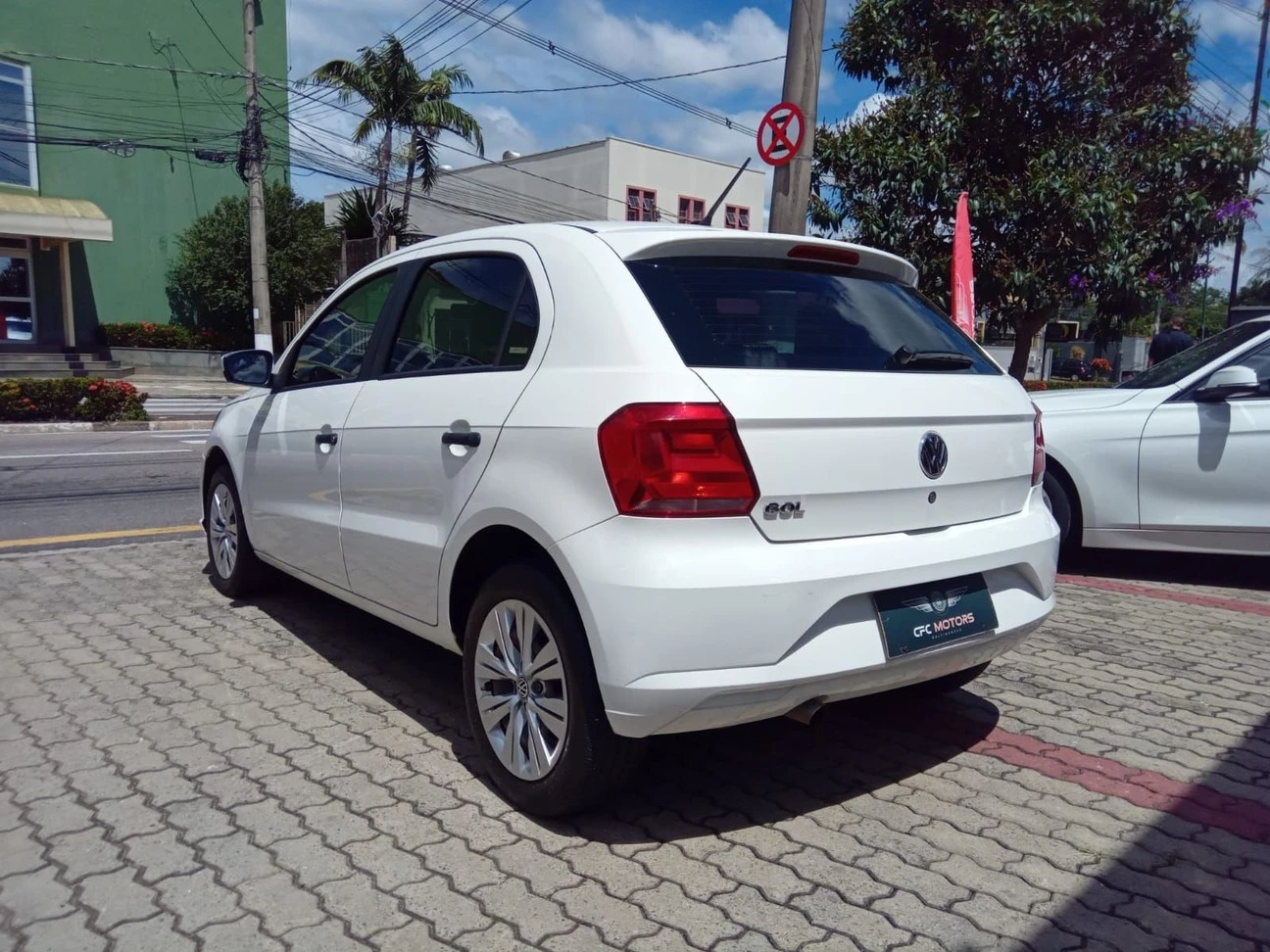 VOLKSWAGEN GOL