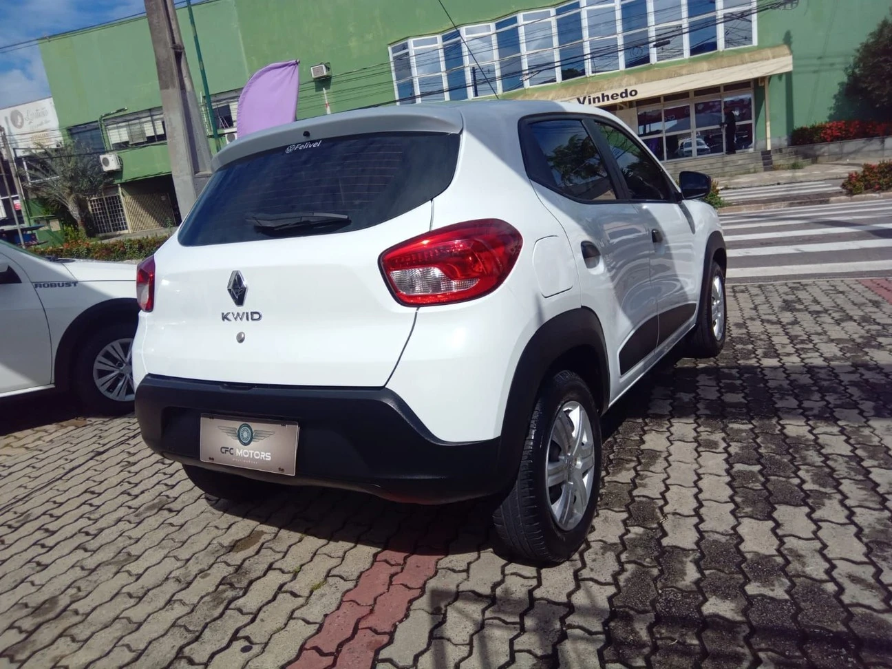 RENAULT KWID