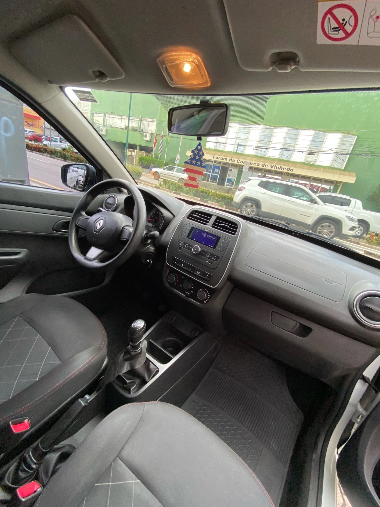 RENAULT KWID